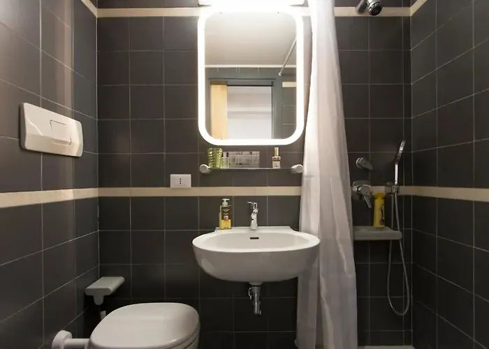 Quintino Sella 5terre Position Near The Station Apartment La Spezia