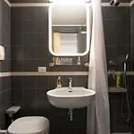 Quintino Sella 5terre Position Near The Station Apartment La Spezia
