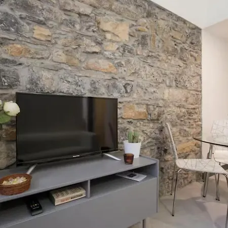 Quintino Sella 5terre Position Near The Station Appartement La Spezia